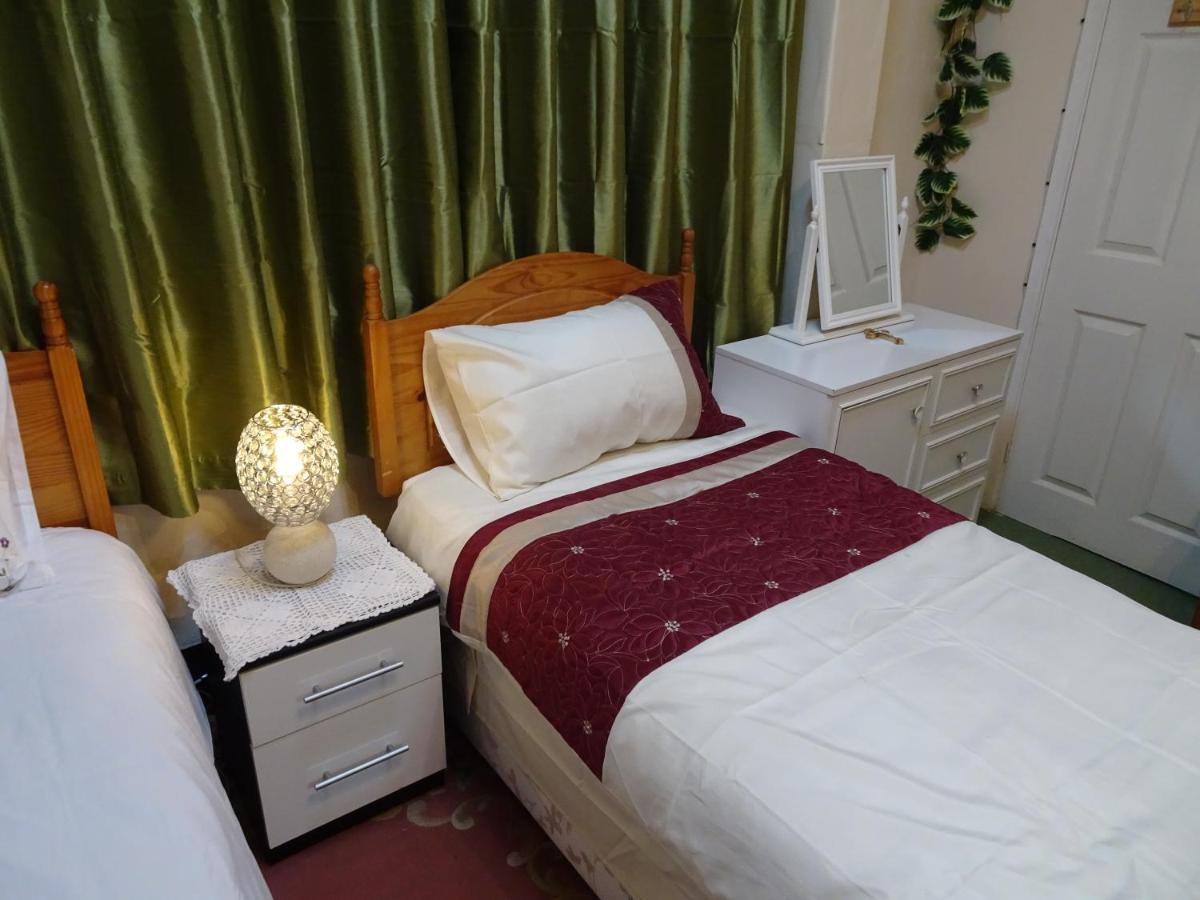 Charles Inn Ливърпул Екстериор снимка